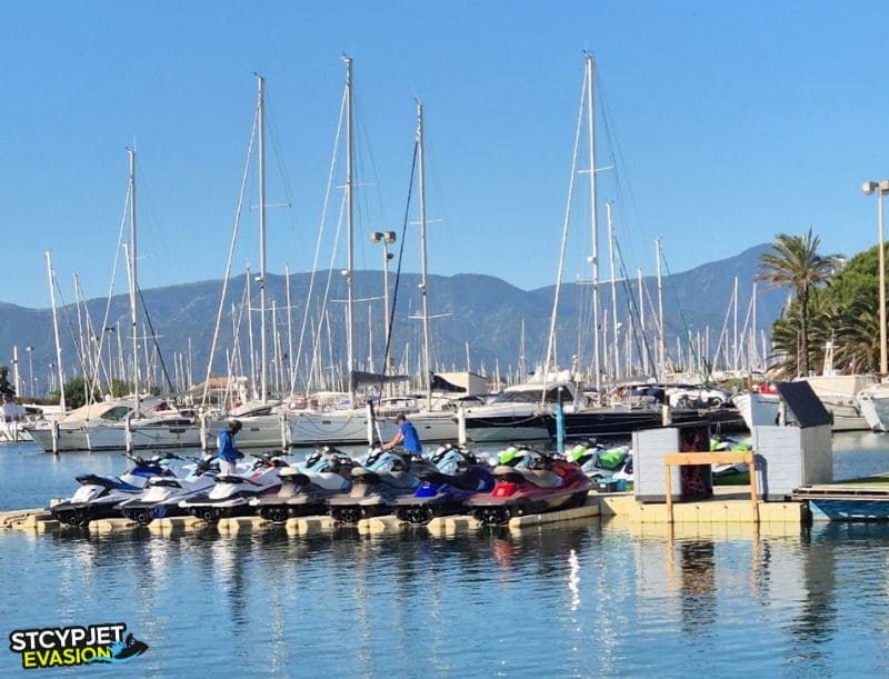 activité pour pâques à saint cyprien, perpignan, argelès sur mer, canet en roussillon - jet ski - bouées tractées