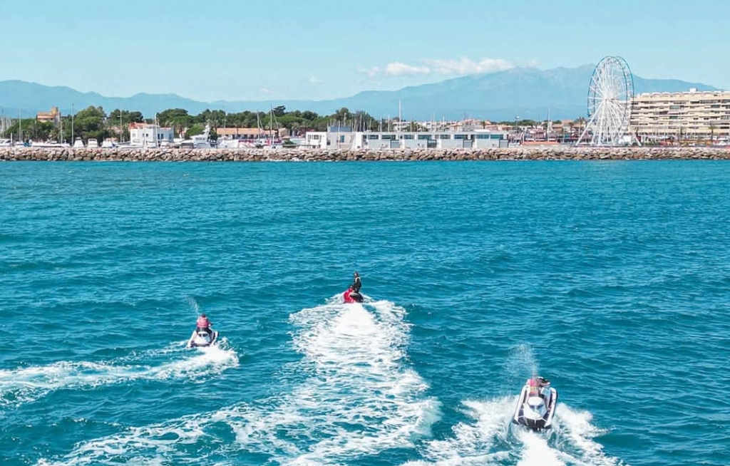 derniers jours de vacances, il est encore temps de profiter d'une session jet ski
